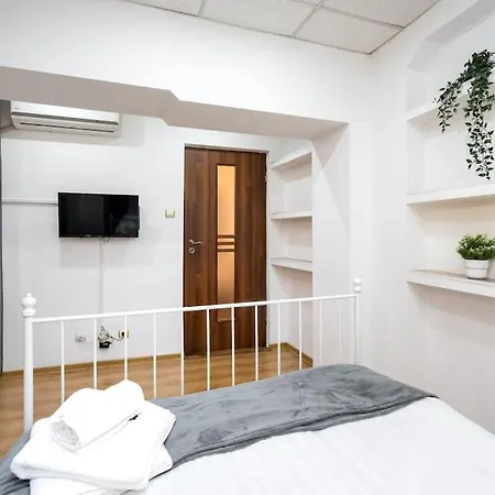Apartment Maze Old Town Bucharest